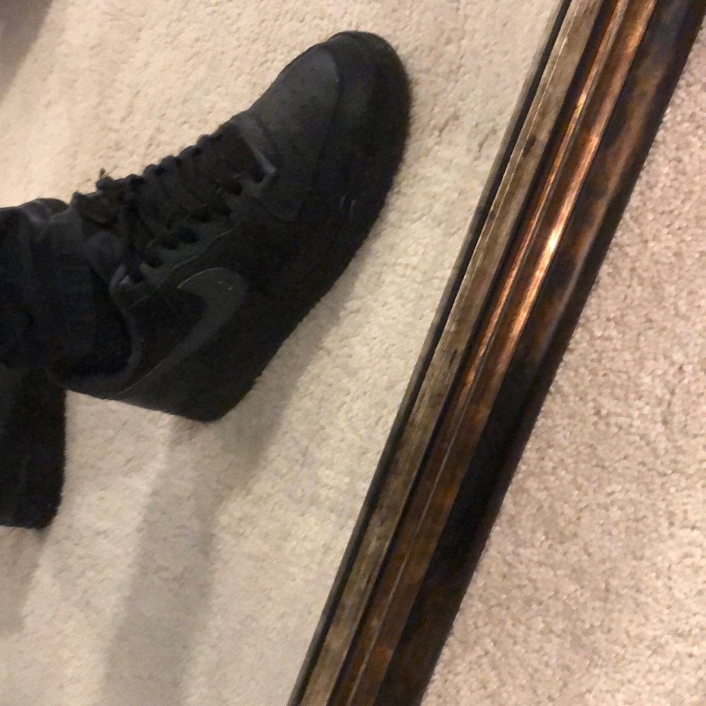 AIR FORCE ONE BLACK AND GREY